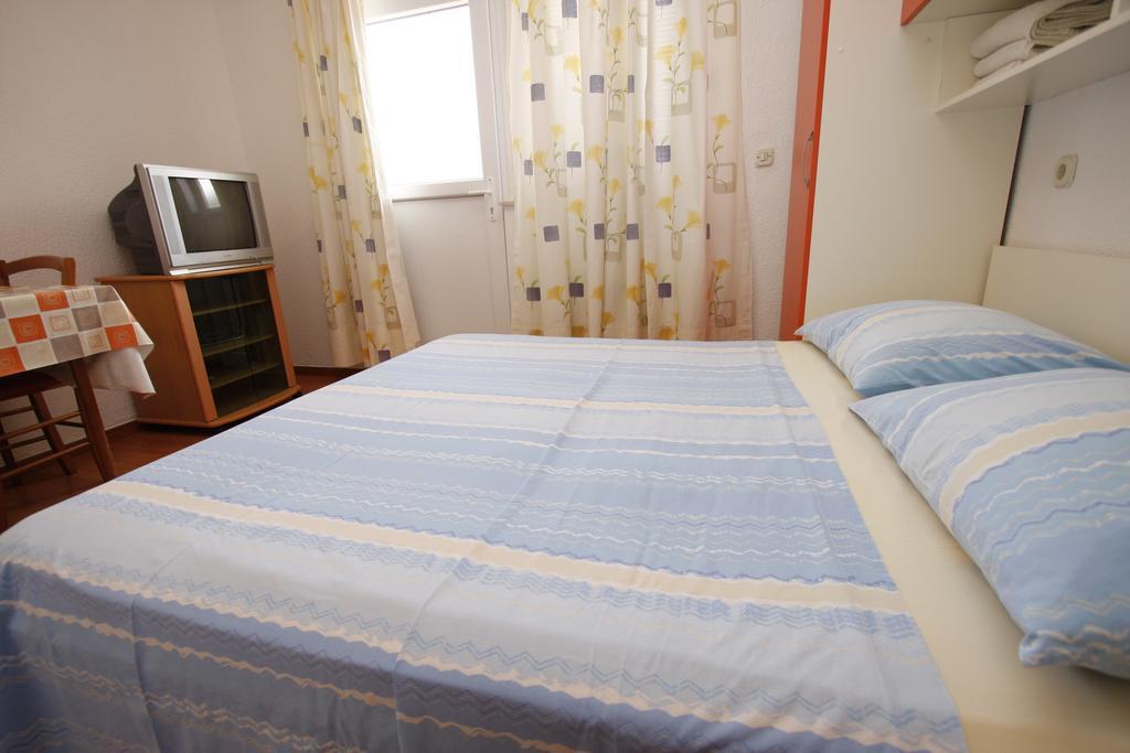 Apartments Lidus Makarska Room photo