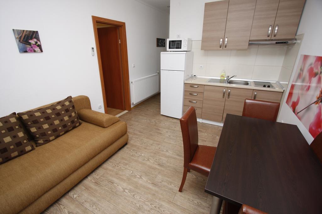 Apartments Lidus Makarska Room photo